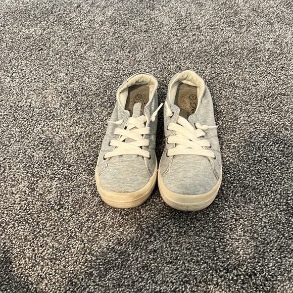 Womens grey canvas slip on sneakers size 7 - Picture 5 of 12